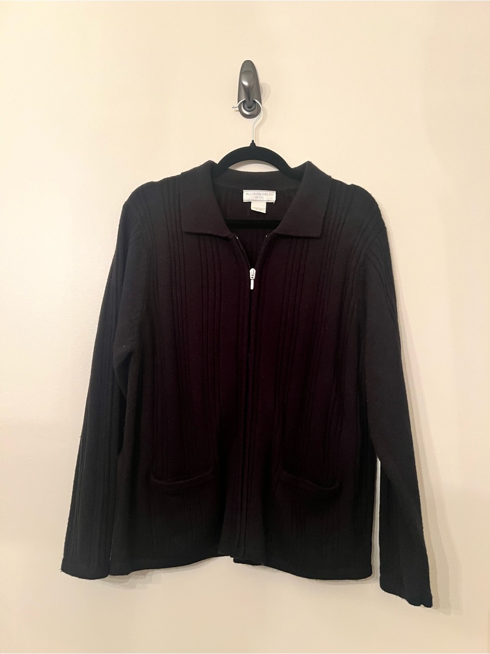 VINTAGE Allison Daley Black Zip-Up Ribbed Knit Cardigan